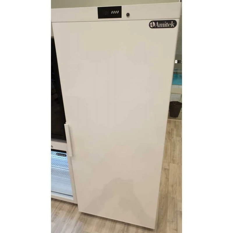 ARMADIO REFRIGERATO STATICO DIGITALE 400 L. ARMADIO REFRIGERATO STATICO DIGITALE 400 L. -Macchine del Gusto armadio refrigerato statico akd400r 1