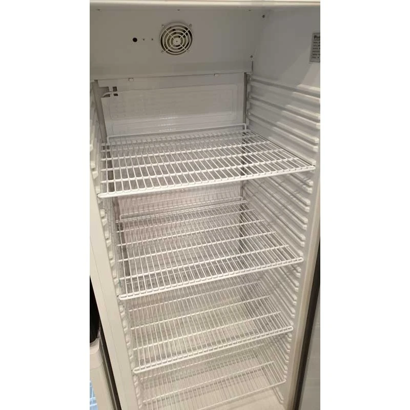 ARMADIO REFRIGERATO STATICO DIGITALE 400 L. ARMADIO REFRIGERATO STATICO DIGITALE 400 L. -Macchine del Gusto armadio refrigerato statico akd400r 5