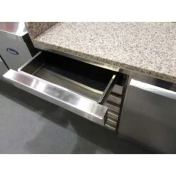 BANCO PIZZERIA REFRIGERATO PROF. 80 CM CON CASSETTIERA NEUTRA E VETRINA REFRIGERATA-CLASSE ENERGETICA A -Macchine del Gusto banco pizzeria classe energetica a 3