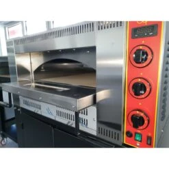 FORNO PIZZERIA A GAS - 4 Pizze Da 30 Cm Di Diametro 4 FORNO PIZZERIA A GAS - 4 Pizze Da 30 Cm Di Diametro -Macchine del Gusto forno pizzeria a gas 2