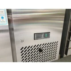TAVOLO REFRIGERATO 2 PORTE Profondità 800 -Macchine del Gusto tavolo refrigerato profondita 800 2porte 4