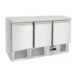 TAVOLO REFRIGERATO 3 PORTE -CLASSE A -Macchine del Gusto tavolo refrigerato tre porte 1